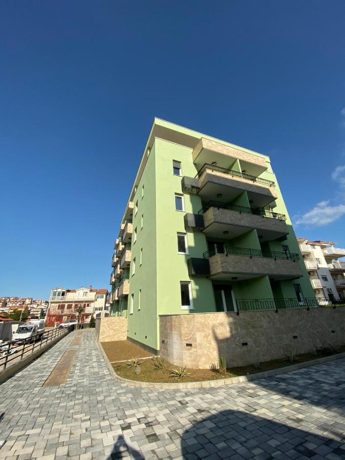 Apartment B Split