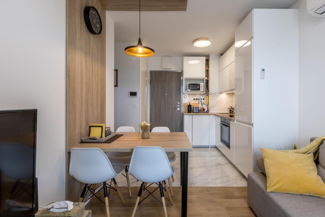 Apartment B *