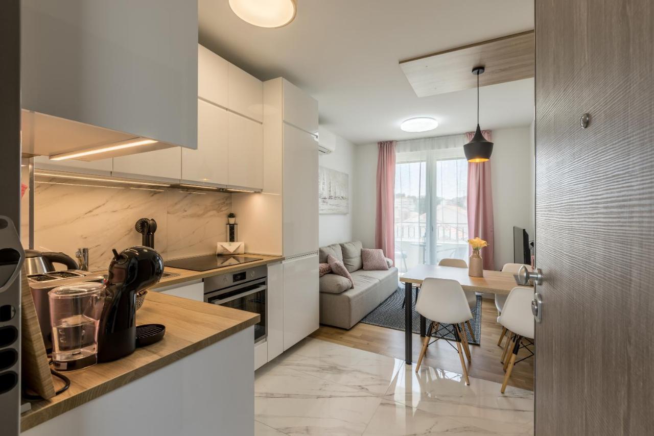 B Apartment Split